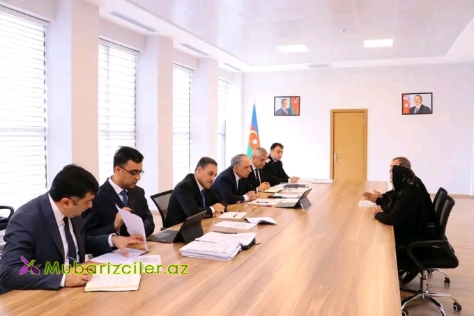 Baş prokuror Gəncə şəhərində vətəndaşları qəbul edib