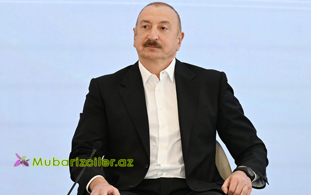 Prezident Qazaxıstan mediasına müsahibə verib