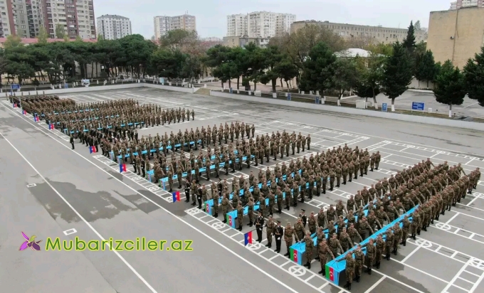 DİN Daxili Qoşunlarda gənc əsgərlərin andiçmə mərasimi keçirilib