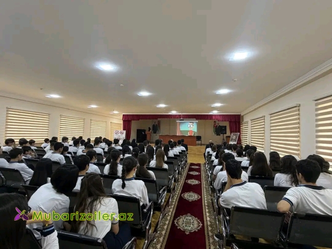 Polis Xətai və Nərimanov rayonlarında yerləşən təhsil müəssisələrində maarifləndirmə tədbirləri keçirib