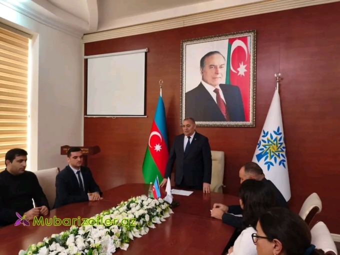 Eldar Əsədovun rəhbərliyi ilə sosial şəbəkələrdə fəal mövqeyi ilə seçilən partiya üzvləri ilə görüş keçirilib