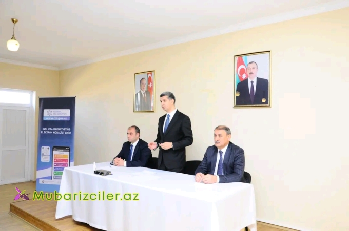 Vüqar Novruzov Səmədli kənd sakinlərilə görüşüb