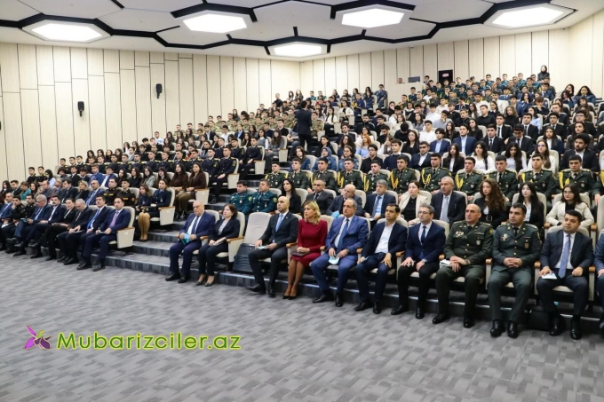 Baş Prokurorluqda Gənclər Gününə həsr olunmuş konfrans keçirilib