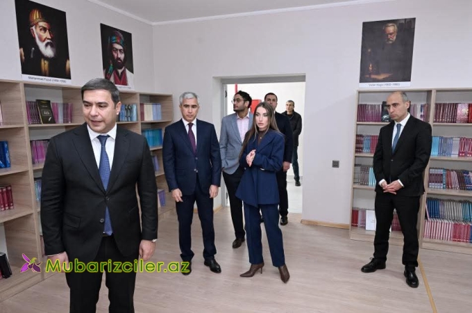 Leyla və Alena Əliyevalar Gəncədə 37 nömrəli tam orta məktəbdə