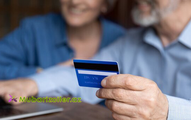 Prezidentdən pensiyalarla bağlı