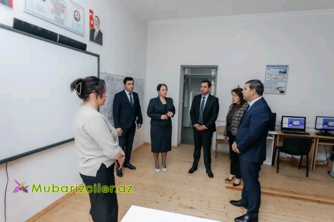 Regional Təhsil İdarəsinin rəhbərləri Gəncə şəhər N.Gəncəvi adına 11 nömrəli tam orta məktəb də olublar