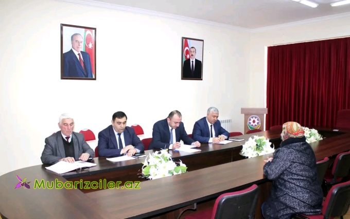 Orxan Abbasov vətəndaşları qəbul edib