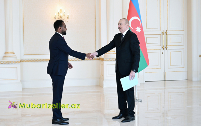 Prezident yeni səfiri qəbul etdi