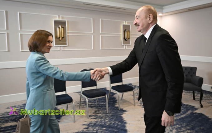 Prezident həmkarları ilə görüşdü