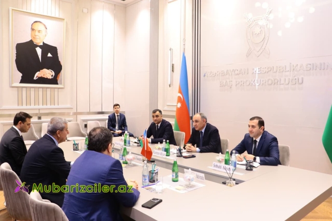 Kamran Əliyev Türkiyə Ali Məhkəməsinin nümayəndələri ilə görüşdü