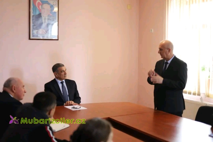 Xocavəndin İcra başçısı Mingəçevir şəhərində məskunlaşan rayon sakinləri ilə görüşüb