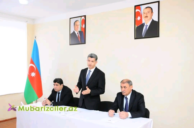 Vüqar Novruzov Hacıməlik qəsəbəsində növbəti səyyar qəbul keçirdib