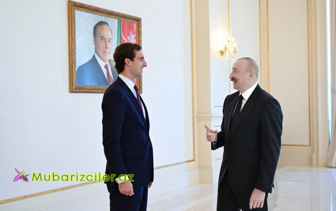 Prezident ABŞ Dövlət katibinin köməkçisini qəbul etdi