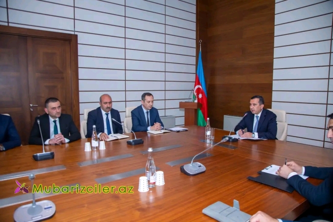 Şəmkirdə sahibkarlarla görüş keçirilib