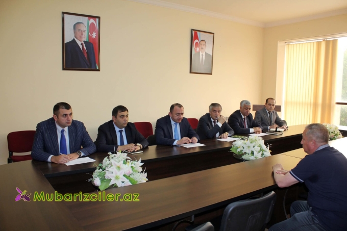 Daşkəsənin İcra başçısı növbəti dəfə vətəndaşları qəbul edib