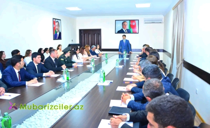 Ağstafada “Dəmir Yumruqdan Quruculuğa: Milli Memarlıq İrsi və Ordu Qüdrəti” mövzusunda tədbir keçirilib