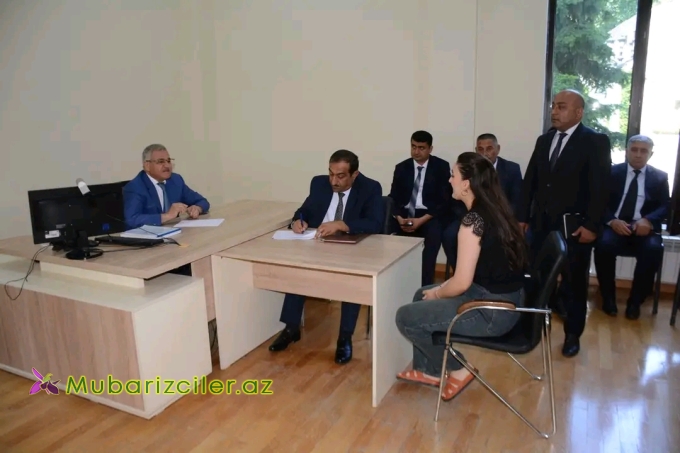 Tərtərin İcra başçısı vətəndaşları qıbul edib