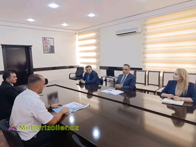Məhərrəm Quliyev Goranboylu idmançı Nicat Qasımovla görüşdü