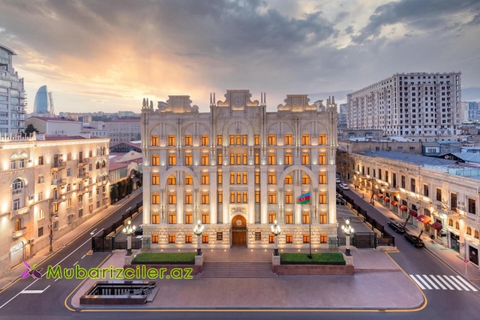Bank kartı məlumatlarınızı heç kimlə paylaşmayın