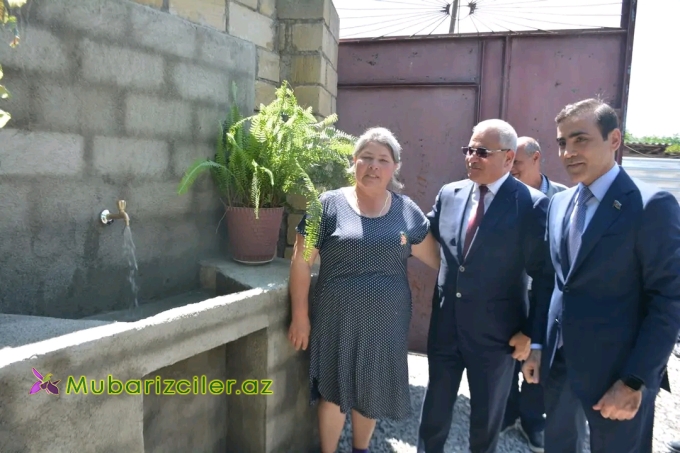 Deputat və İcra başçısı şəhid ailəsini ziyarət etdilər