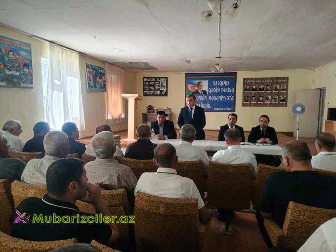 Goranboyda fermerlərlə Dövlət Proqramının icrasına həsr olunmuş maarifləndirici görüş keçirildi
