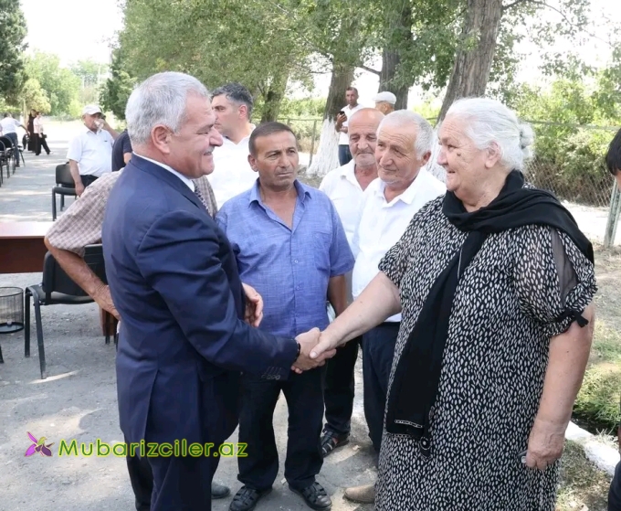Tərtərin İcra başçısı Səhləbad kənd sakinləri ilə görüşüb