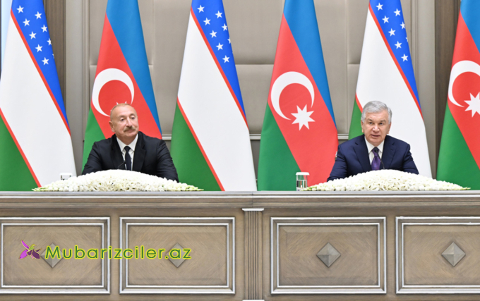 Azərbaycan və Özbəkistan prezidentləri mətbuata bəyanatlarla çıxış etdilər