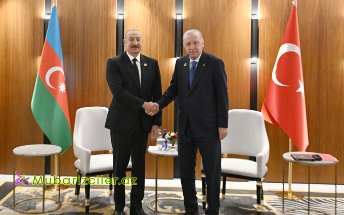 İlham Əliyev Ərdoğanla görüşdü