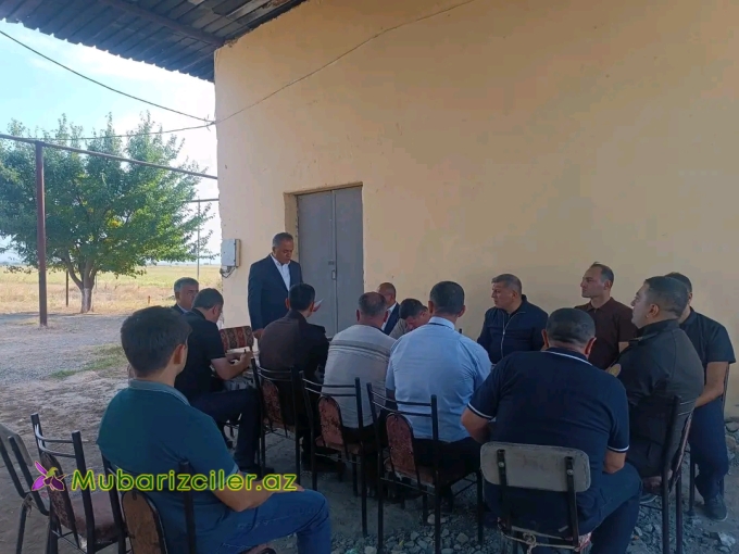 Goranboy Rayon İcra Hakimiyyəti başçısı yanında Fövqəladə Hallar Komissiyasının Nizami kəndində baş vermiş hadisə ilə bağlı operativ iclası keçirildi