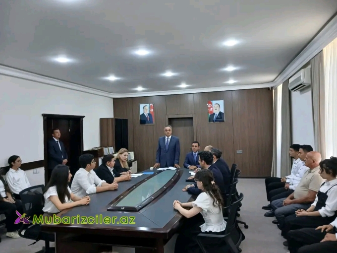 Goranboyda yüksək balnan ali məktəblərə qəbul olan məzunlarla görüş keçirildi
