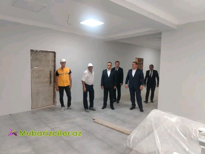 Goranboyda yeni inşa olunan internat tipli gimnaziyada tikinti işlərinin gedişinə baxış keçirildi