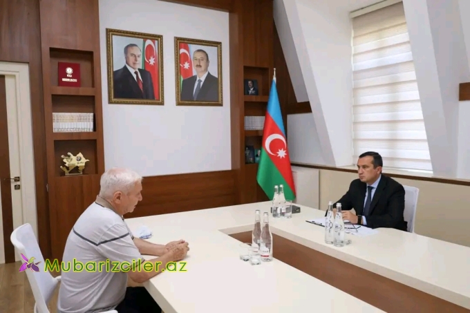 Rəşad Tağıyev vətəndaşları qəbul edib
