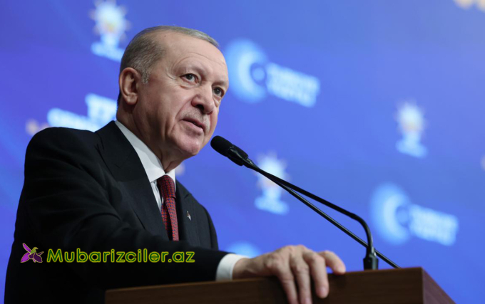 Ərdoğan Azərbaycanı Müstəqilliyin Bərpası Günü münasibətilə təbrik etdi