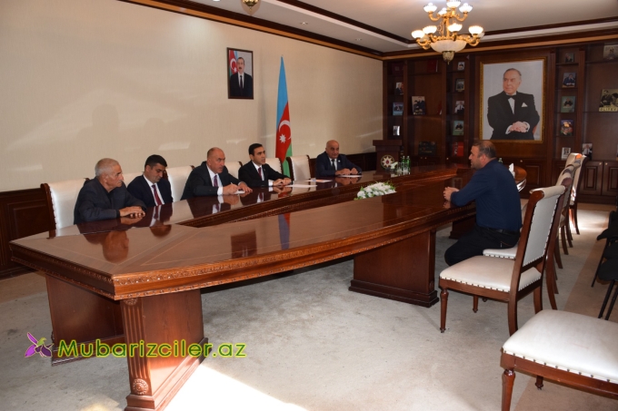 Deputat Tərtərdə vətəndaşları qəbul edib