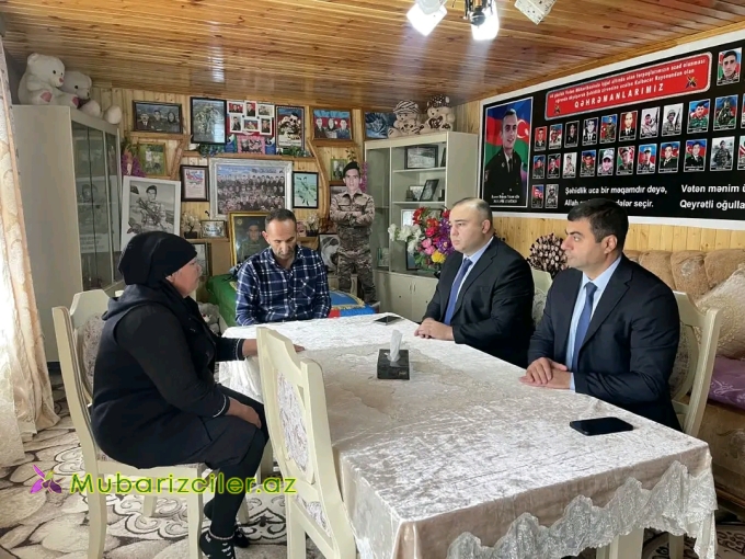 Azər Qocayev Şəhid ailəsini ziyarət edib